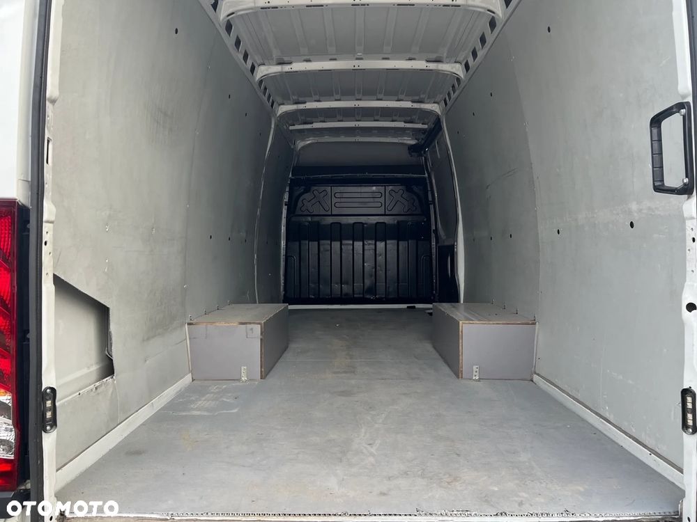 Iveco Daily 35C14 L4H2 2,3 140 KM klima tempomat - 20