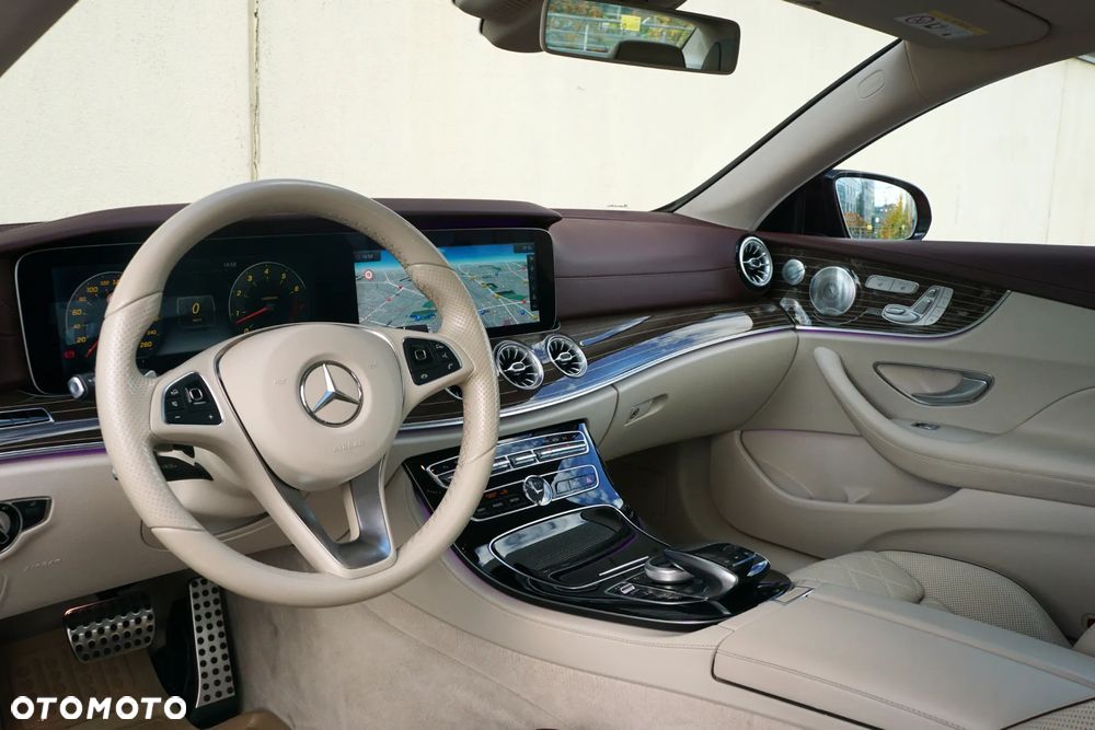 Mercedes-Benz Klasa E 400 Coupe 4-Matic 9G-TRONIC - 12