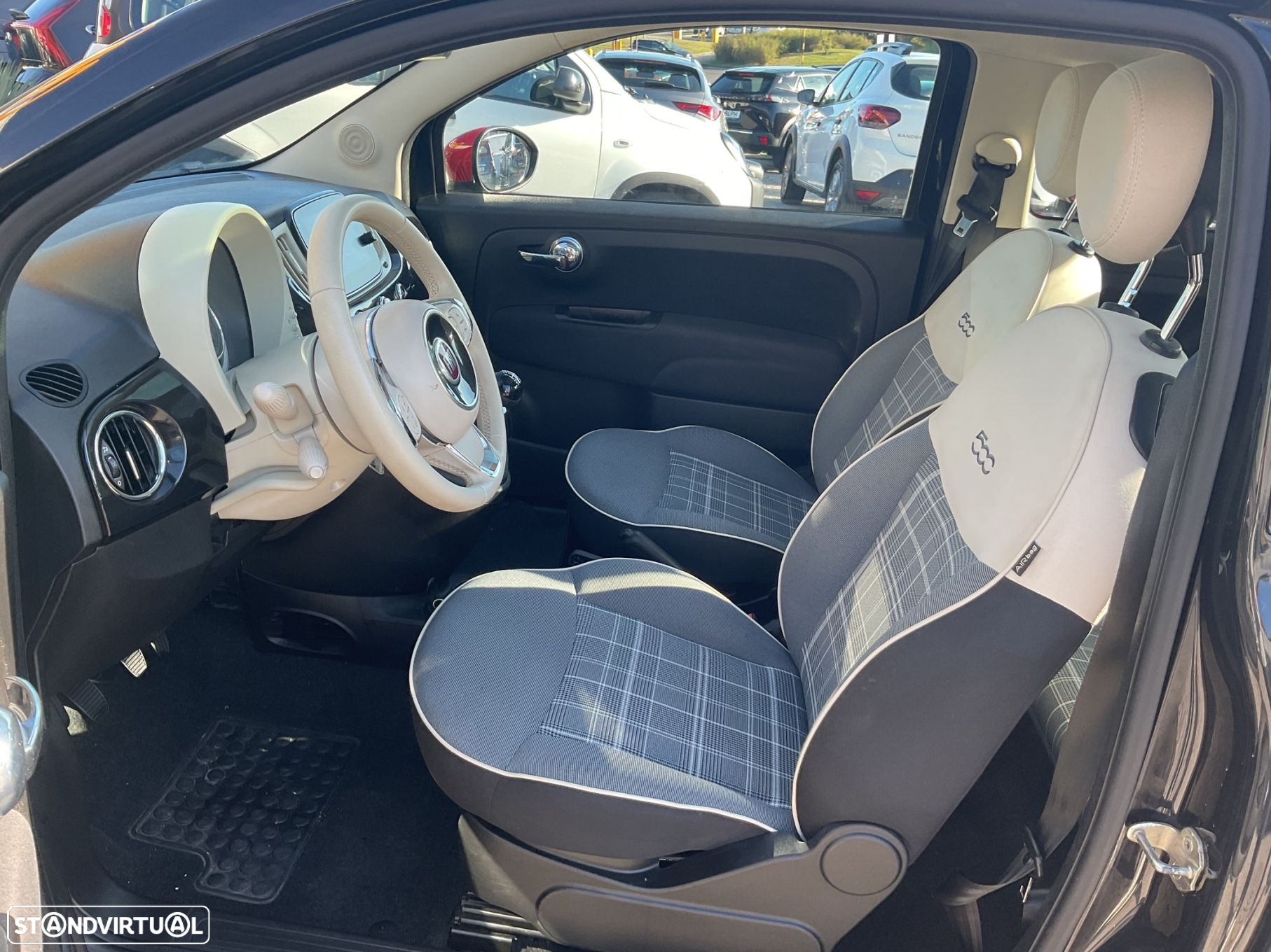 Fiat 500 1.0 Hybrid Lounge - 24