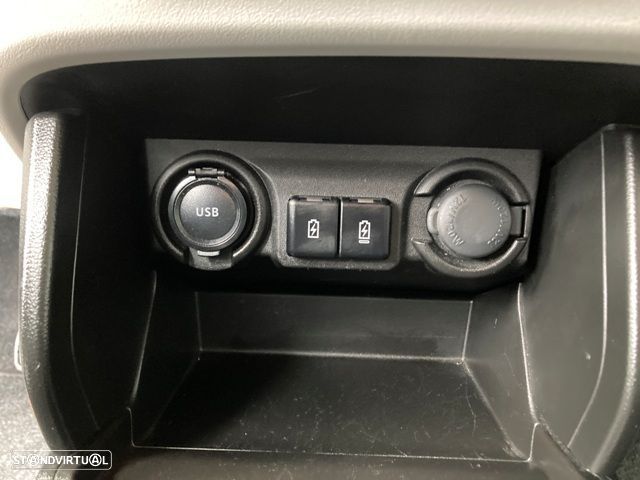 Suzuki Swift 1.2 Dualjet Hybrid MT Club - 29