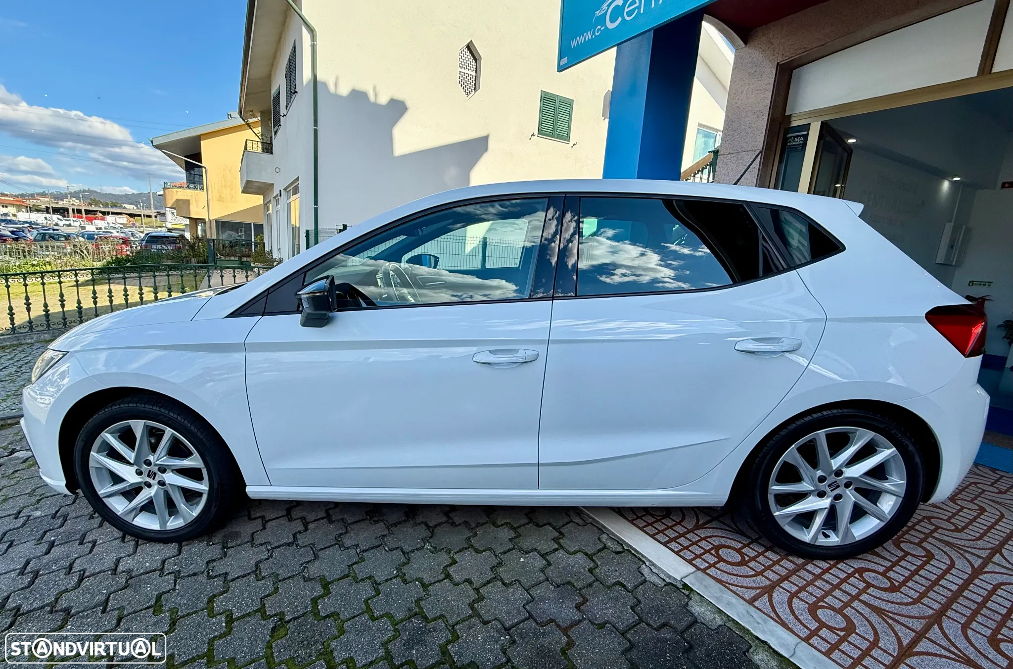 SEAT Ibiza 1.0 TSI FR - 6