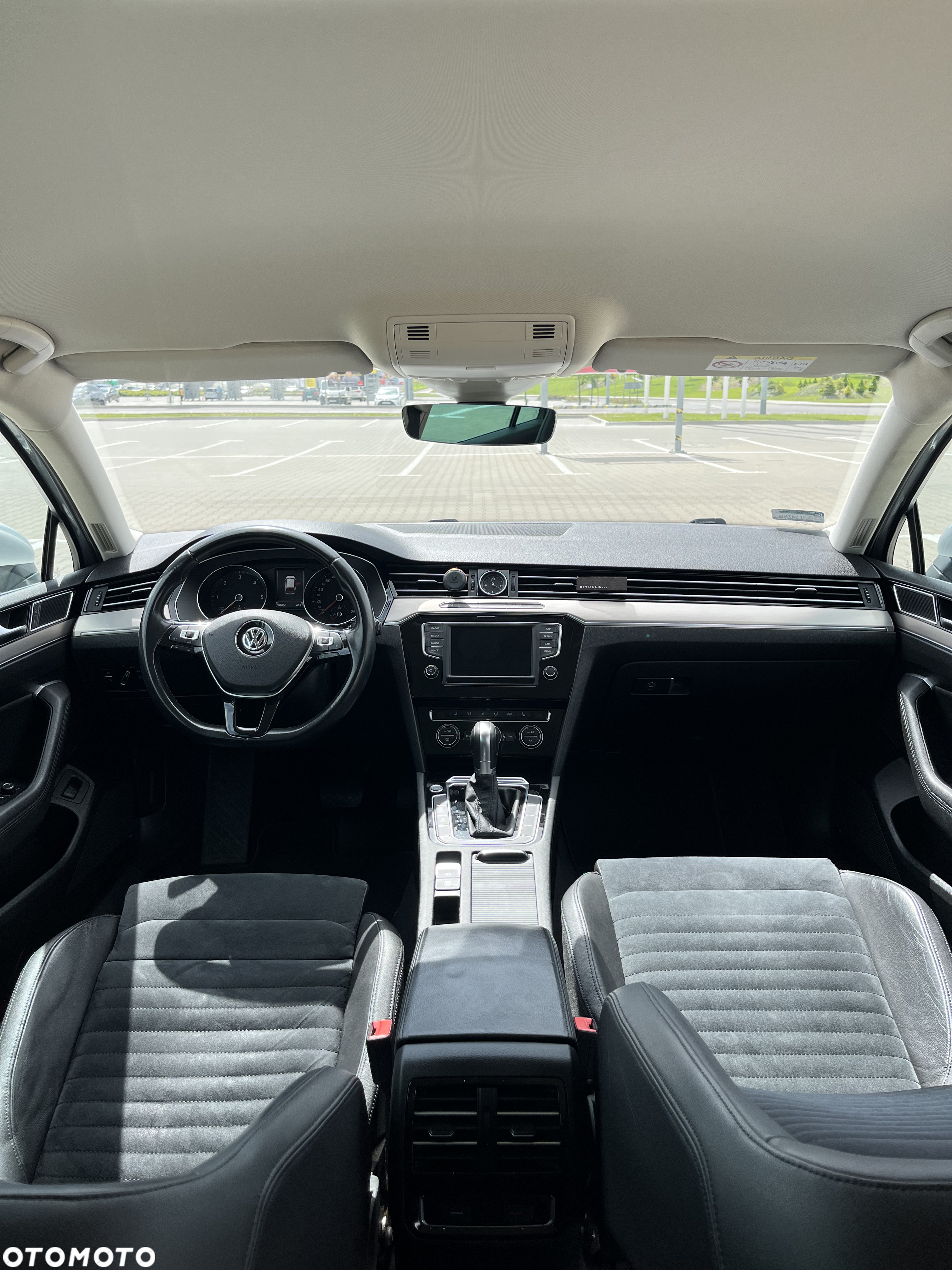 Volkswagen Passat 2.0 TDI BMT Highline DSG - 16
