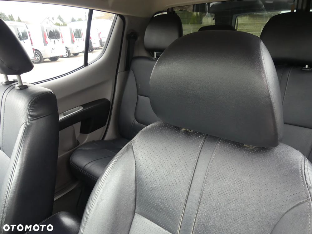 Mitsubishi L200 Pick Up 4x4 Autm DPF Intense Double Cab - 13