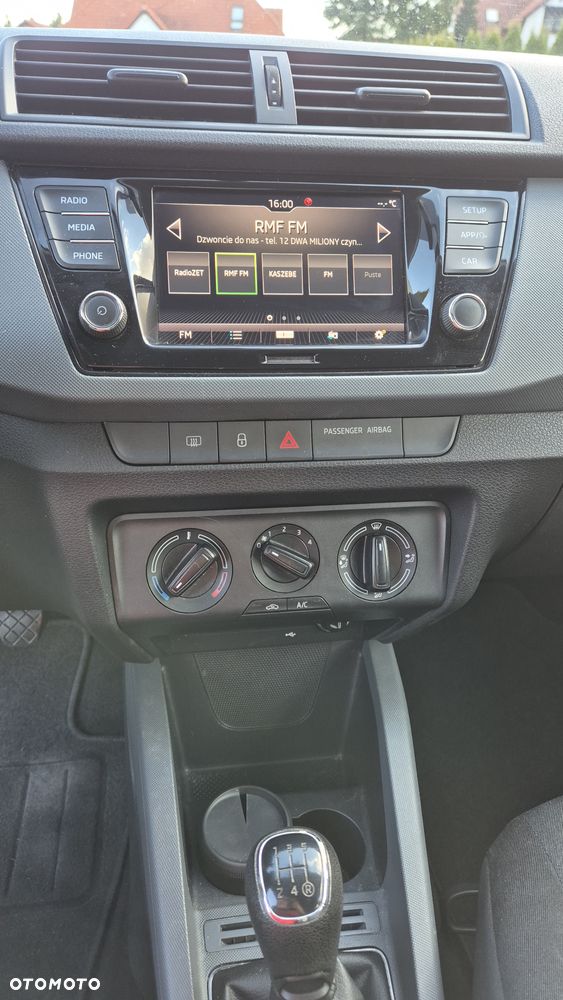 Skoda Fabia 1.0 MPI Soleil - 11