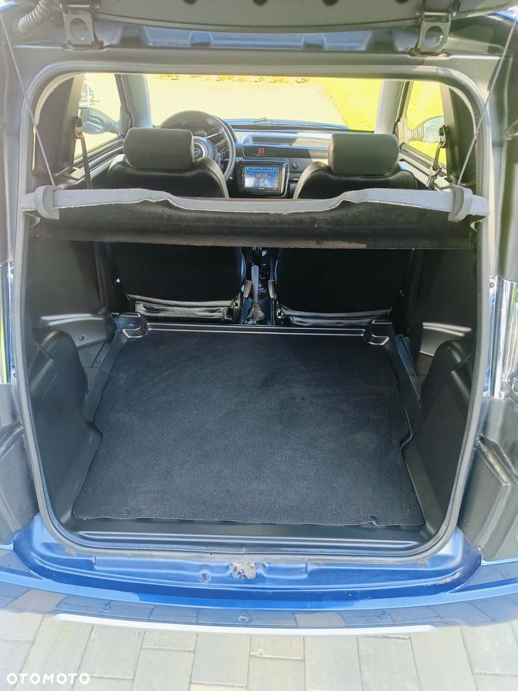 Microcar M.GO - 9