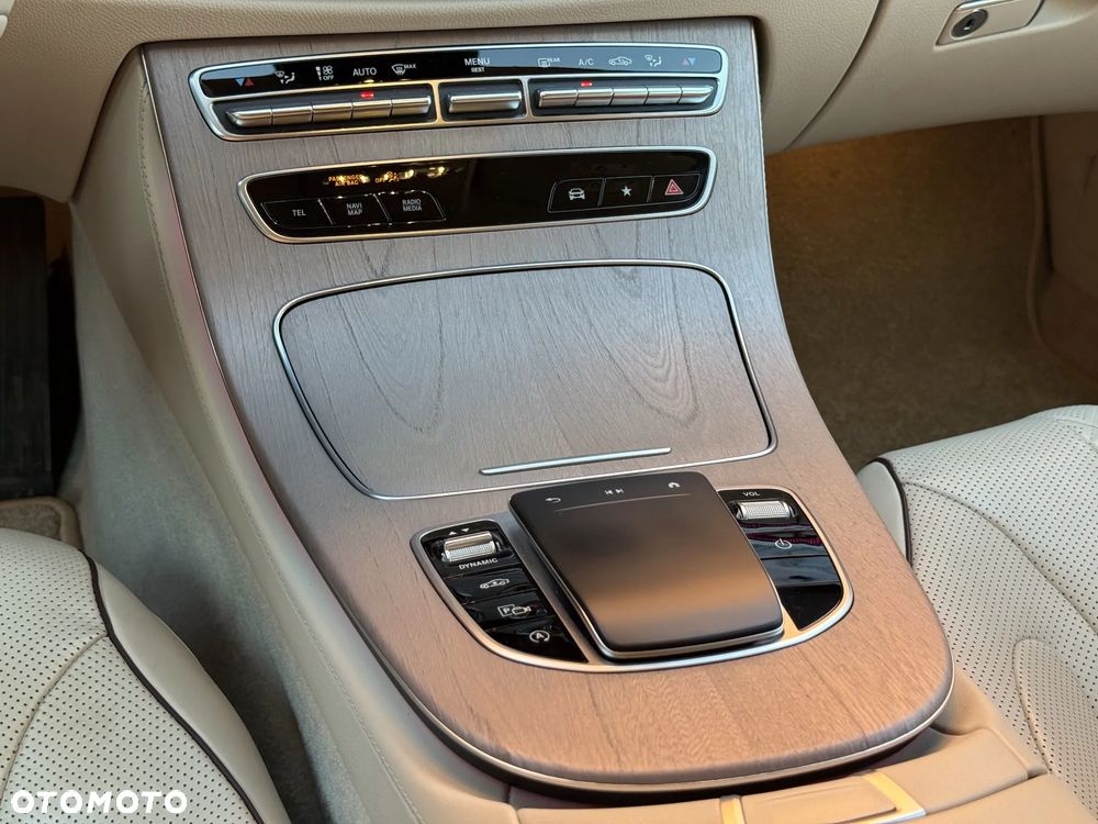 Mercedes-Benz CLS 450 4-Matic 9G-TRONIC - 16