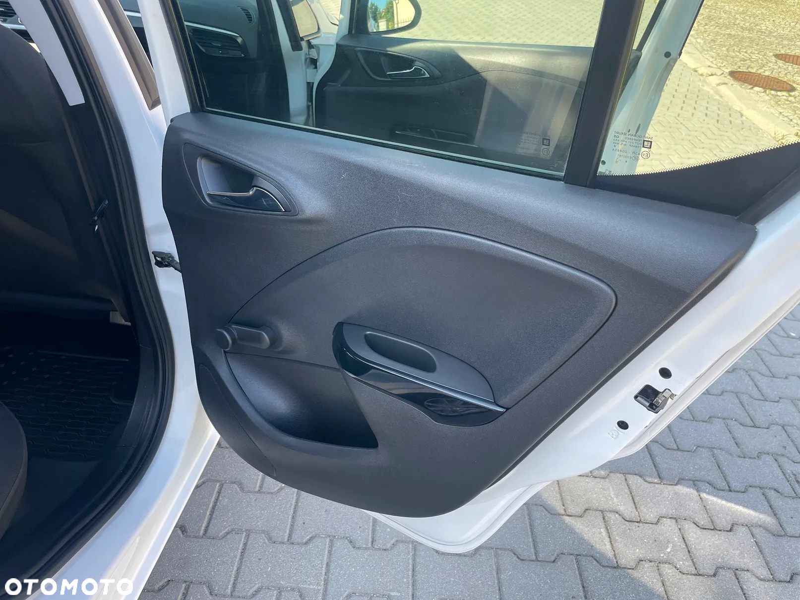 Opel Corsa 1.4 Start/Stop Active - 27