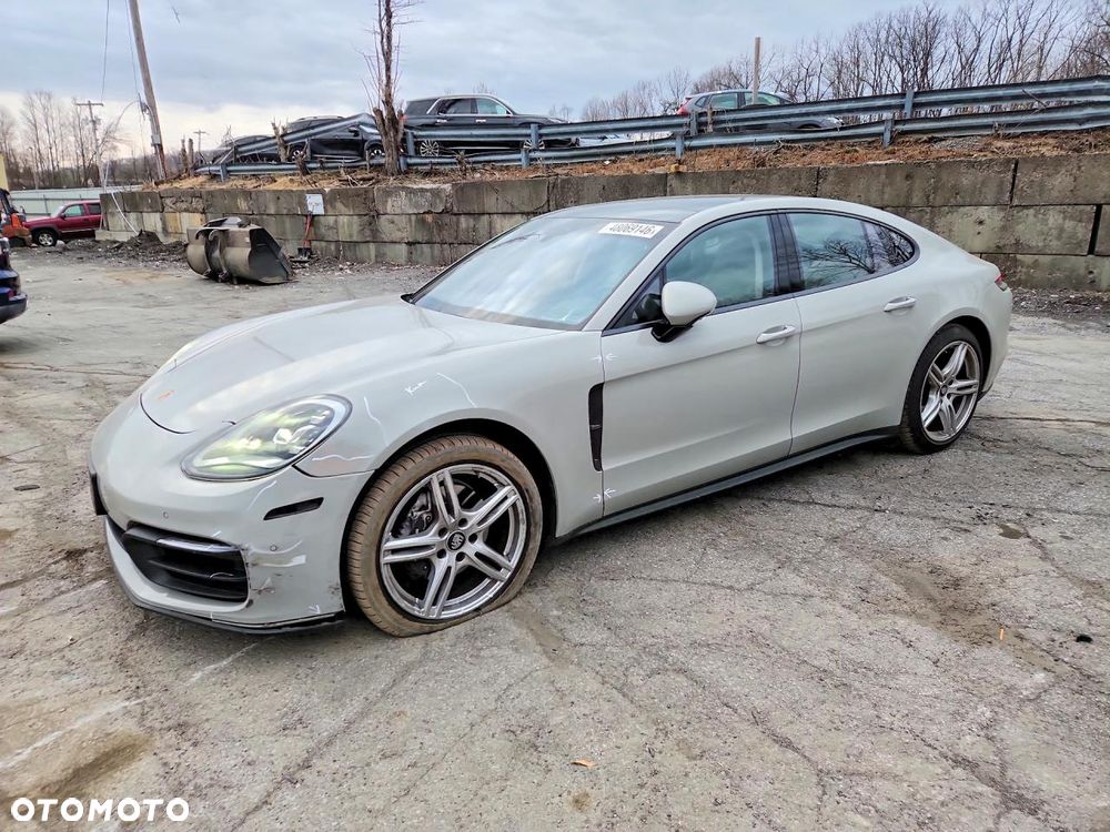 Porsche Panamera - 2