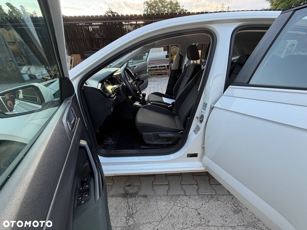 Volkswagen Polo 1.0 Comfortline - 11