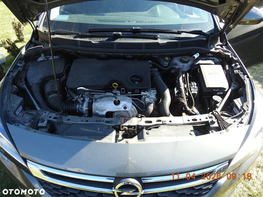 Opel Astra 1.6 CDTI Enjoy S&S - 10
