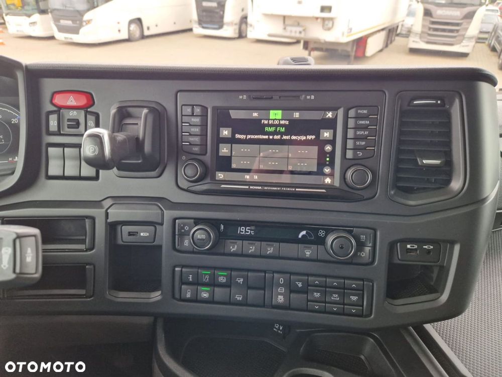Scania S 460 A4x2EB - 14