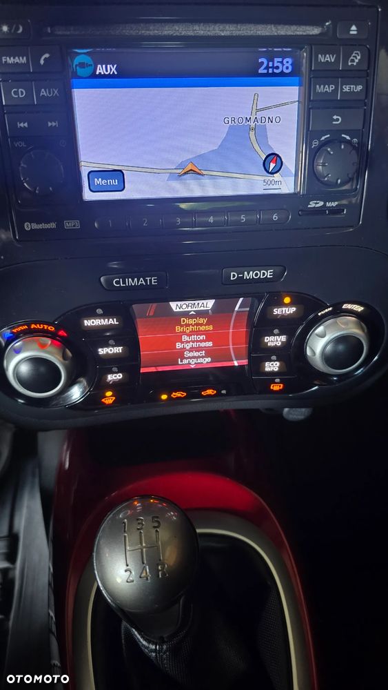 Nissan Juke 1.6 Tekna S&S - 17