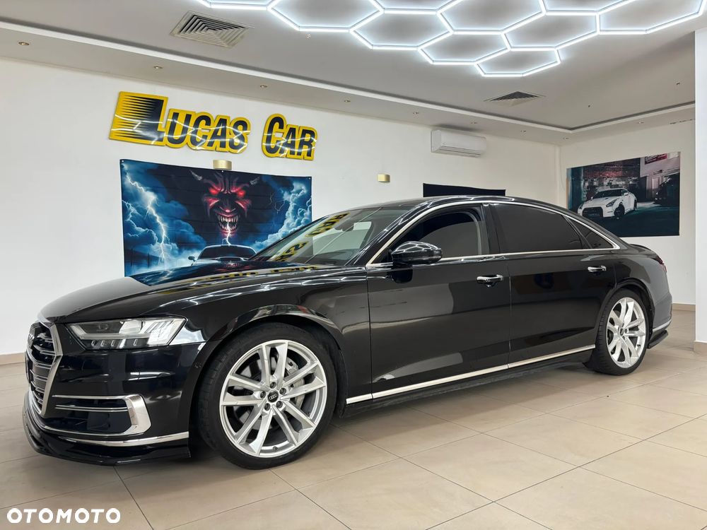 Audi A8 - 2