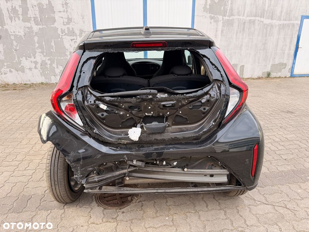 Toyota Aygo X Limited - 10