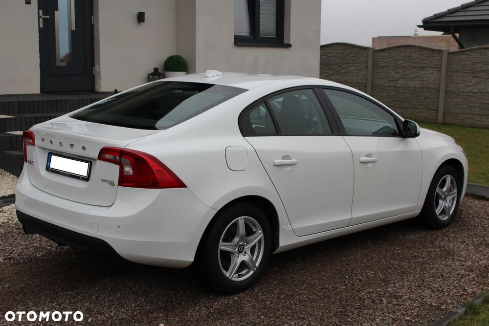 Volvo S60 DRIVe - 9