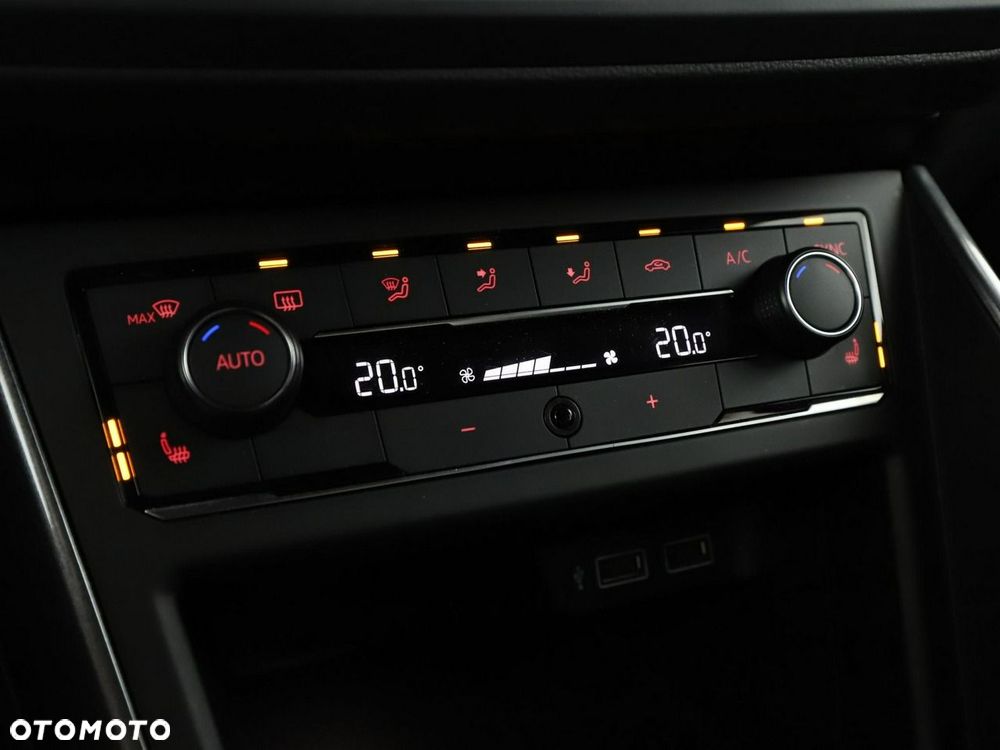 Volkswagen Polo 2.0 TSI GTI DSG - 29