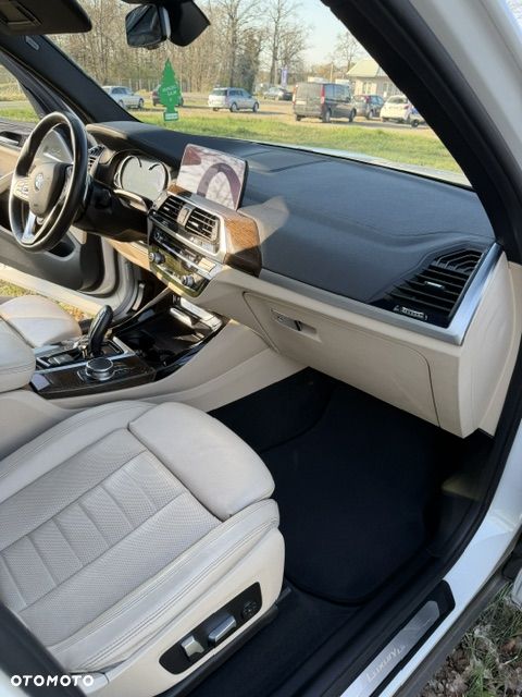 BMW X3 xDrive30i Luxury Line sport - 21