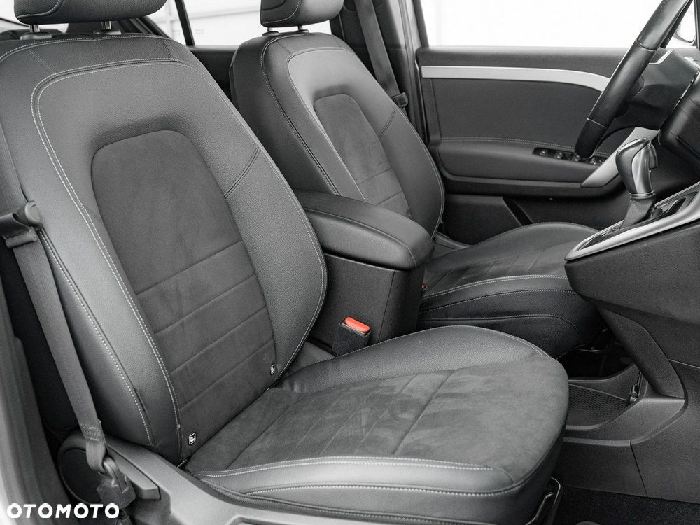 Mercedes-Benz Klasa T 180 d - 29