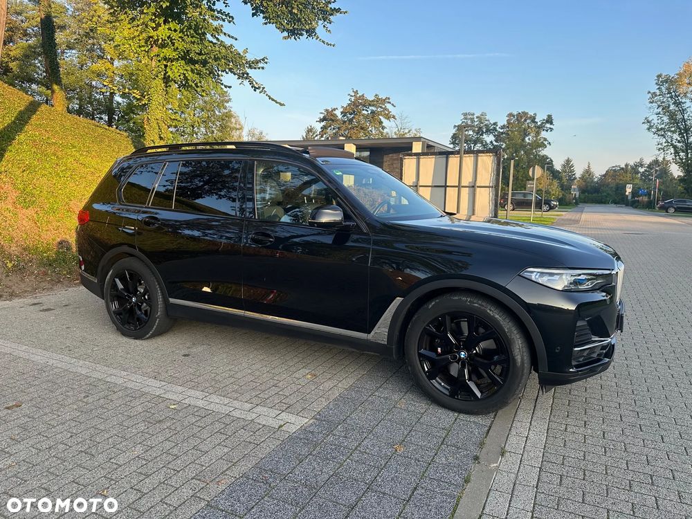 BMW X7 xDrive40i - 19