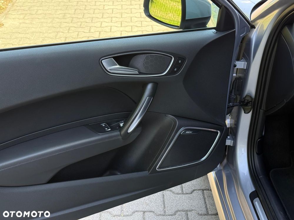 Audi A1 3-drzwiowe 1.6 TDI S tronic design - 21