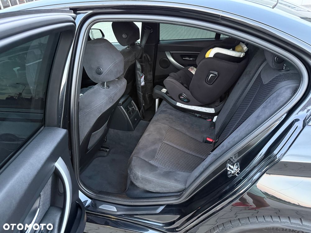 BMW Seria 3 320d - 12