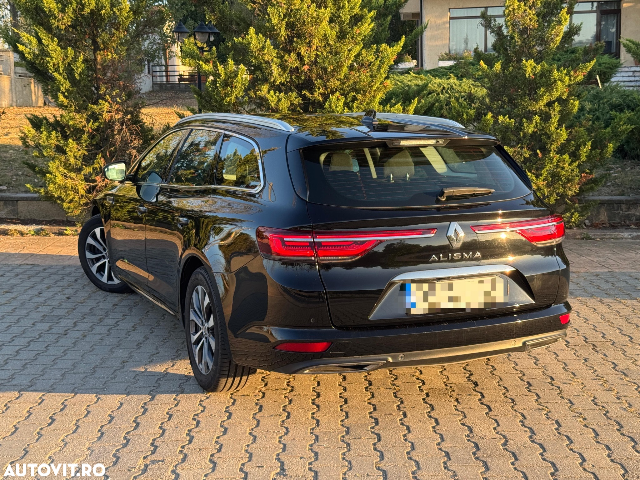 Renault Talisman Grandtour BLUE dCi 160 EDC BUSINESS EDITION - 10