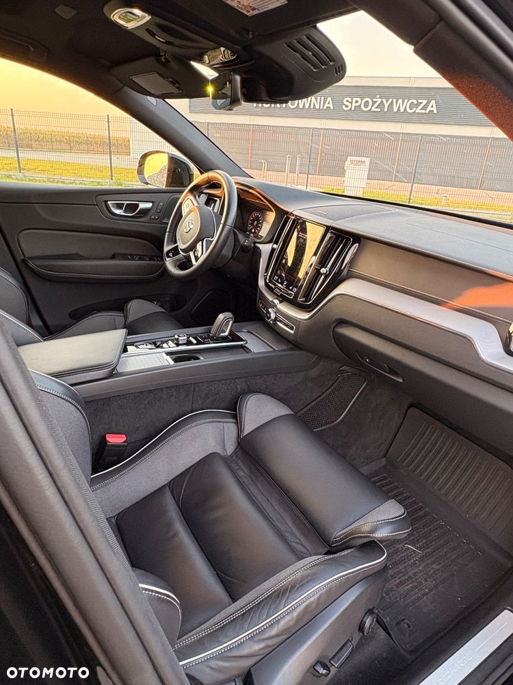Volvo XC 60 - 18