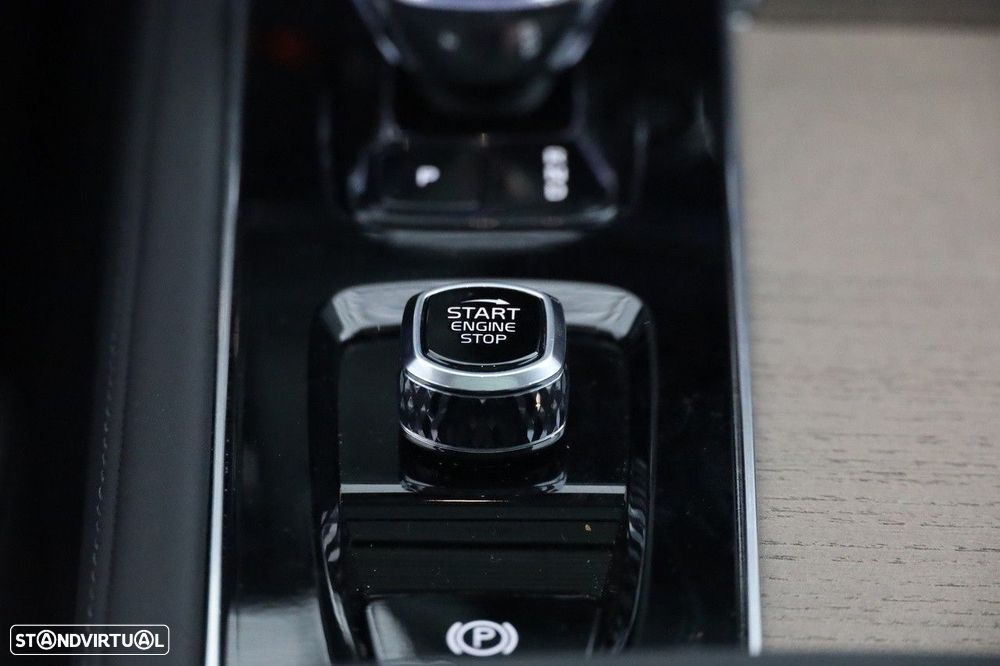 Volvo XC 90 2.0 T8 PHEV Plus Bright AWD - 24