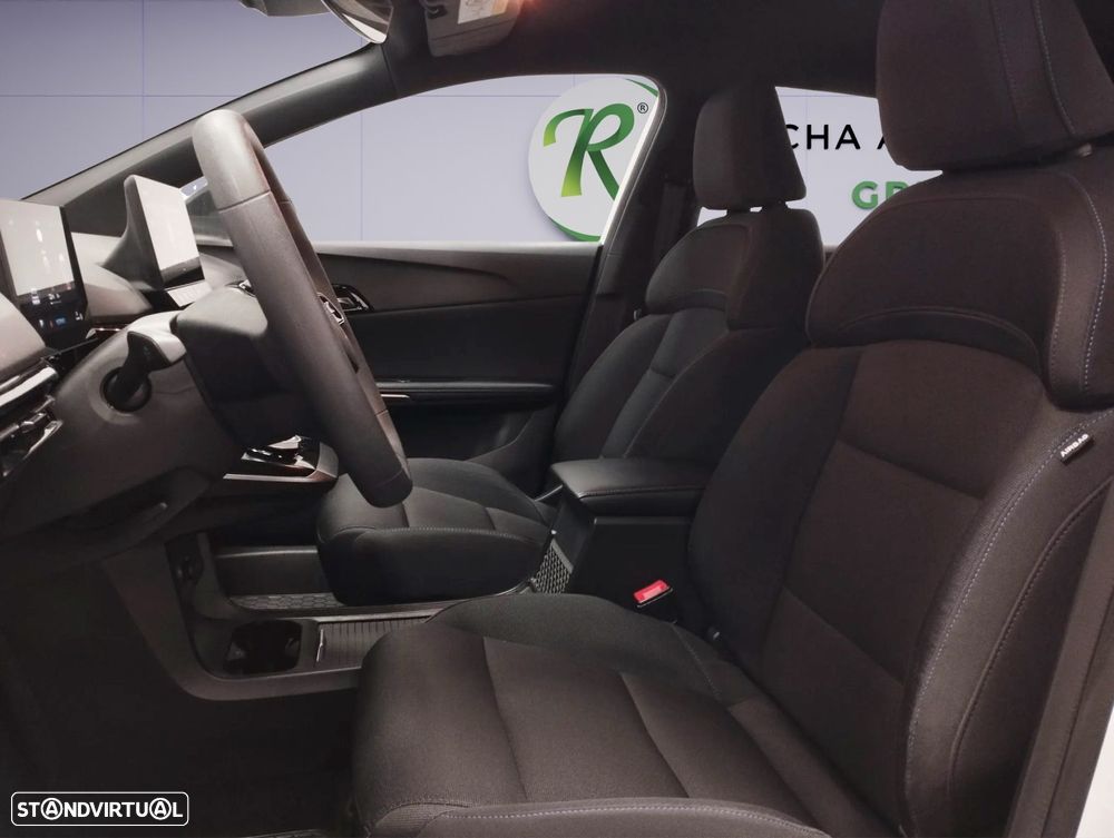 MG MG4 64 kWh Comfort - 6