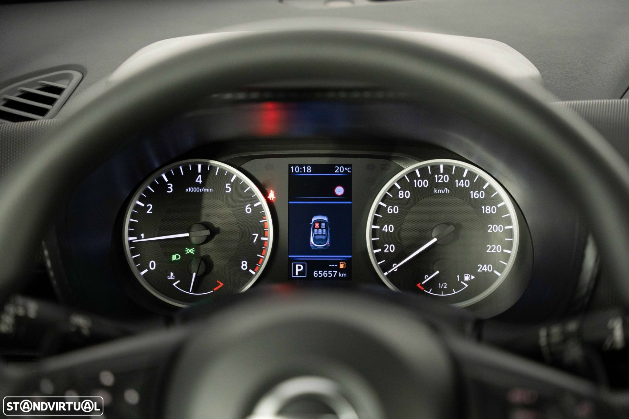 Nissan Juke 1.0 DIG-T N-Connecta DCT - 27