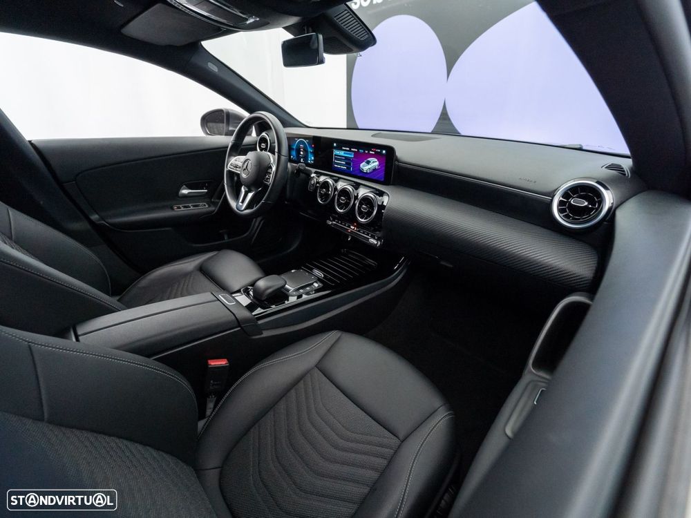 Mercedes-Benz CLA 250 e Shooting Brake Style Plus - 38