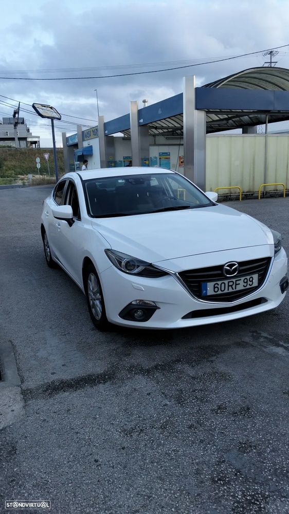 Mazda 3 Sedan - 3