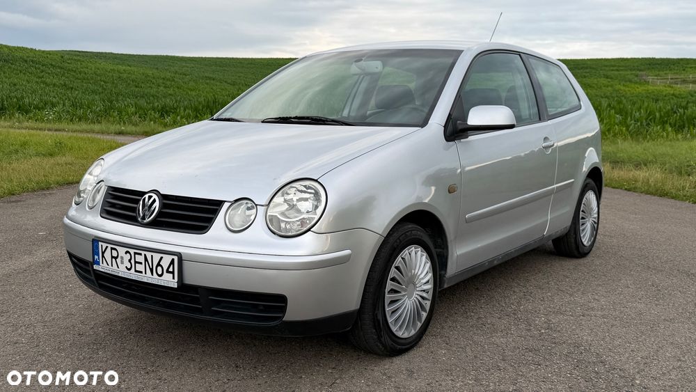 Volkswagen Polo 1.2 Comfortline - 1
