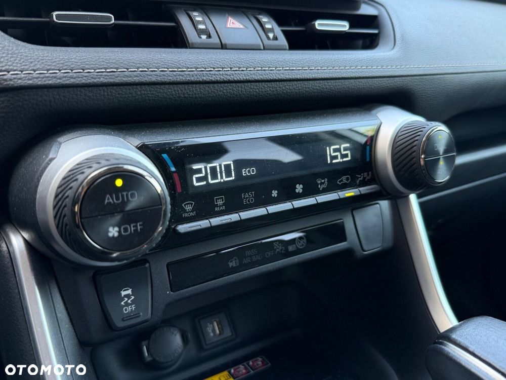 Toyota RAV4 - 23