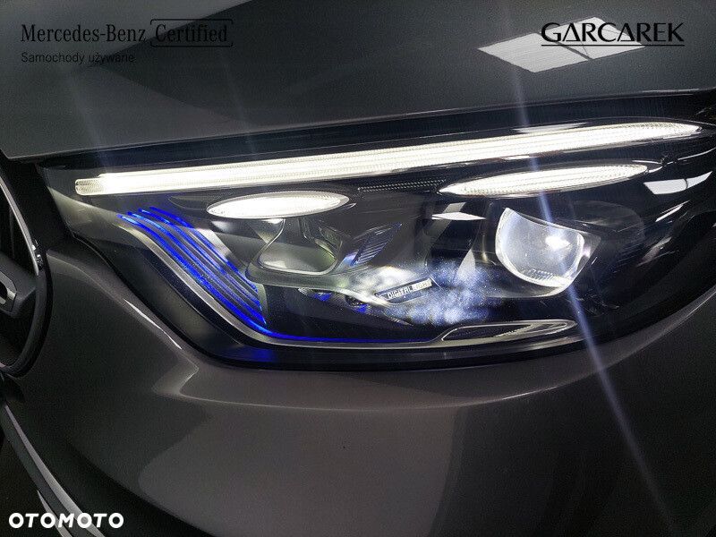 Mercedes-Benz GLC - 22