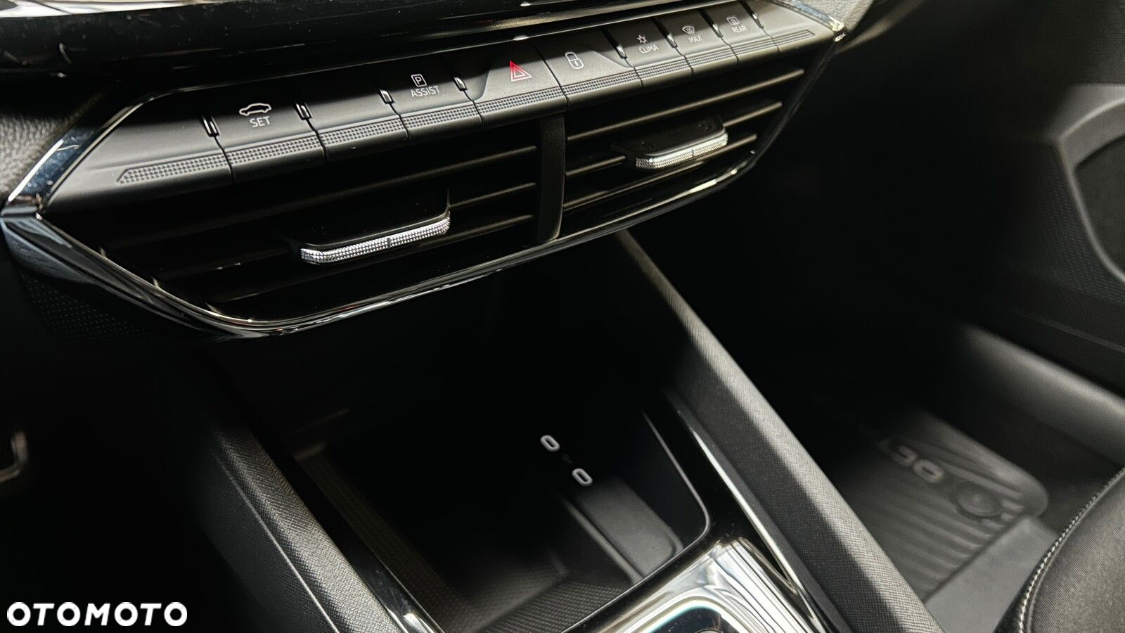 Skoda Octavia 1.5 TSI e-Tec Style DSG - 30