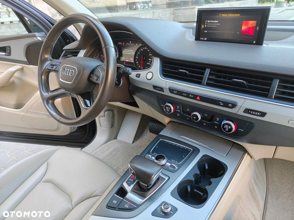 Audi Q7 - 13