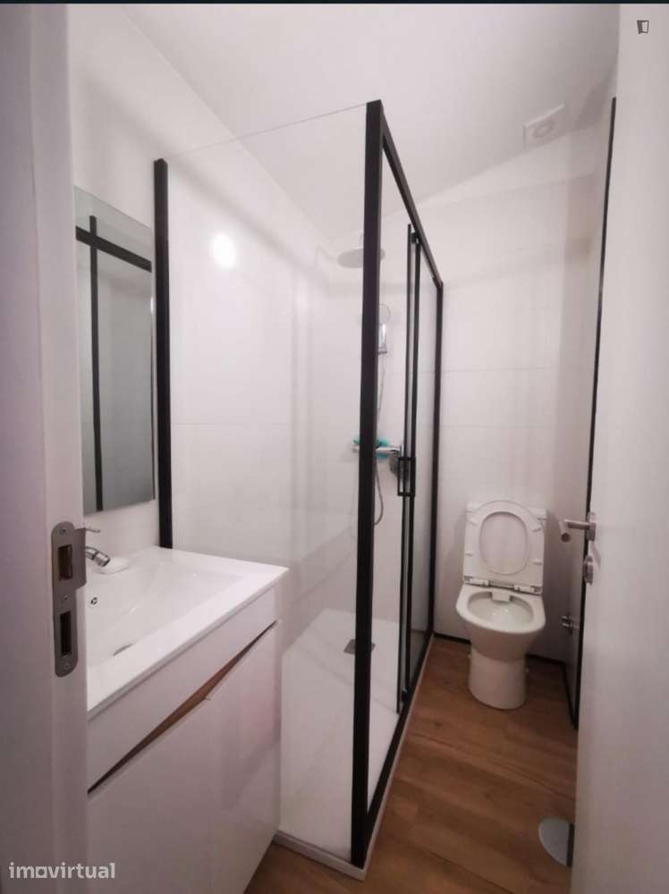 Quarto - localizado em Paranhos Porto - View 5