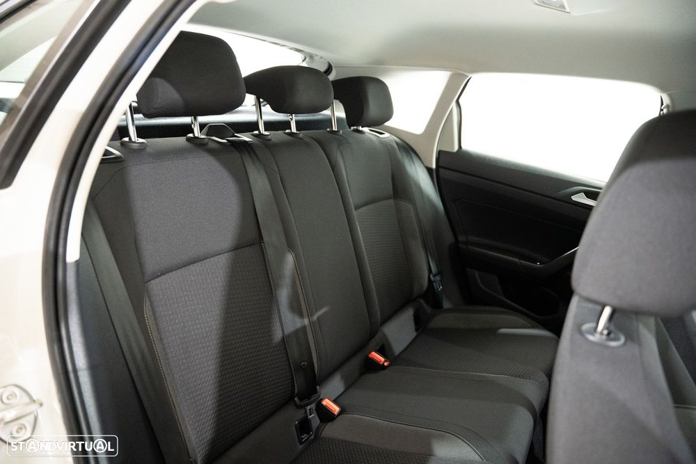 VW Taigo 1.0 TSI - 19