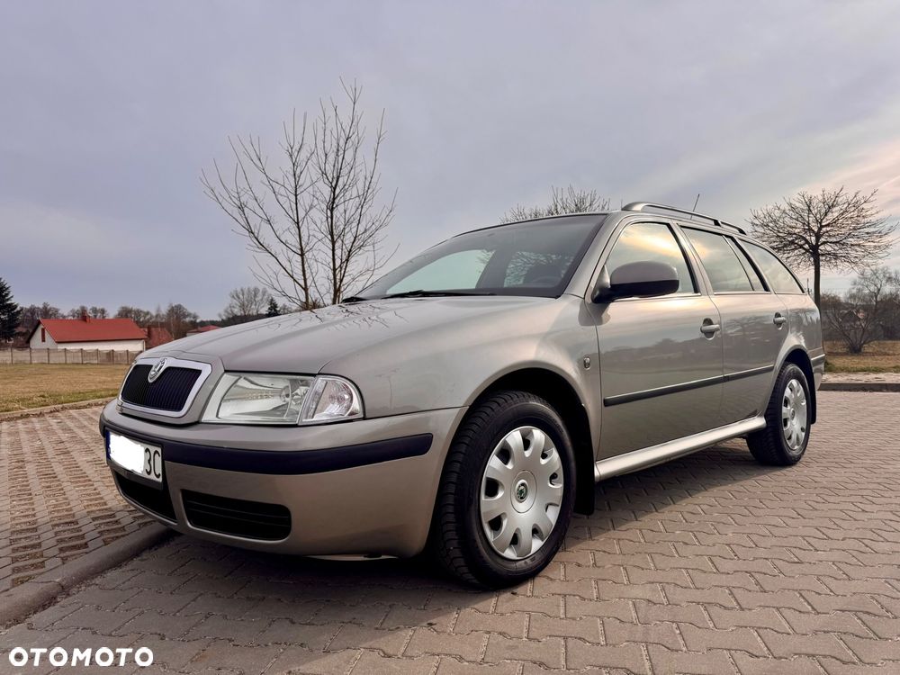 Skoda Octavia - 4