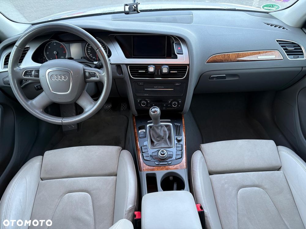 Audi A4 Avant 3.0 TDI DPF quattro S tronic S line Sportpaket - 13