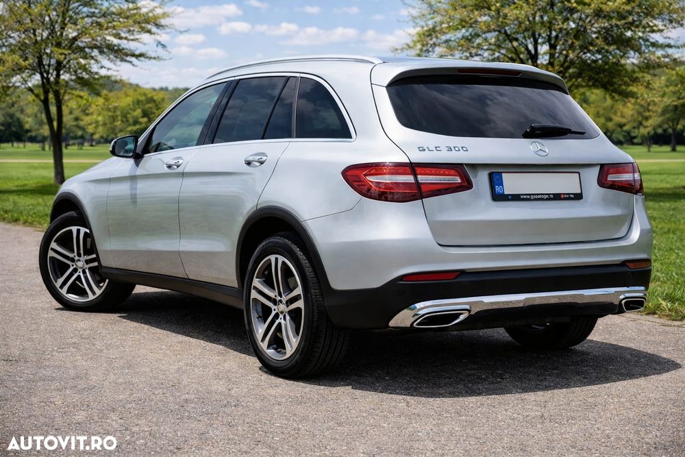 Mercedes-Benz GLC - 5