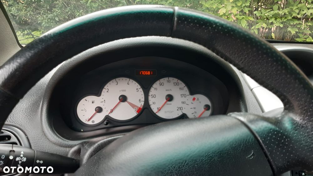 Peugeot 206 CC 1.6 Euro4 - 13