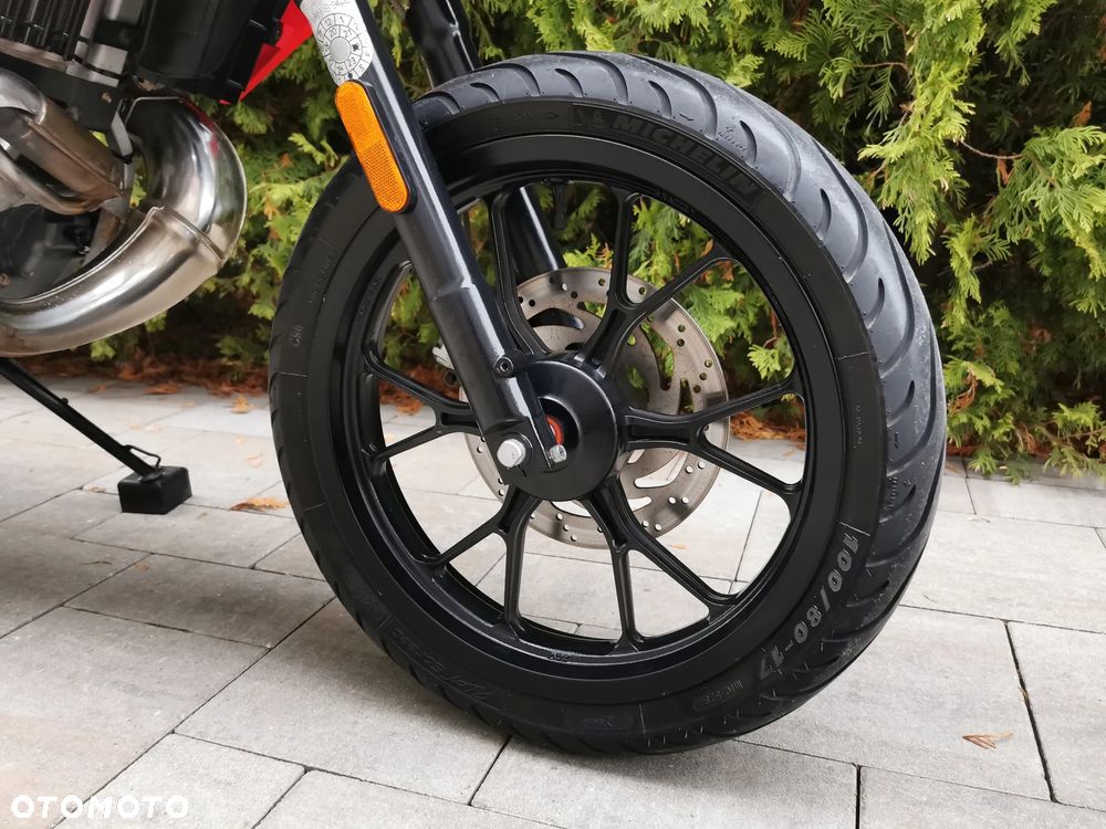 Aprilia SX - 13