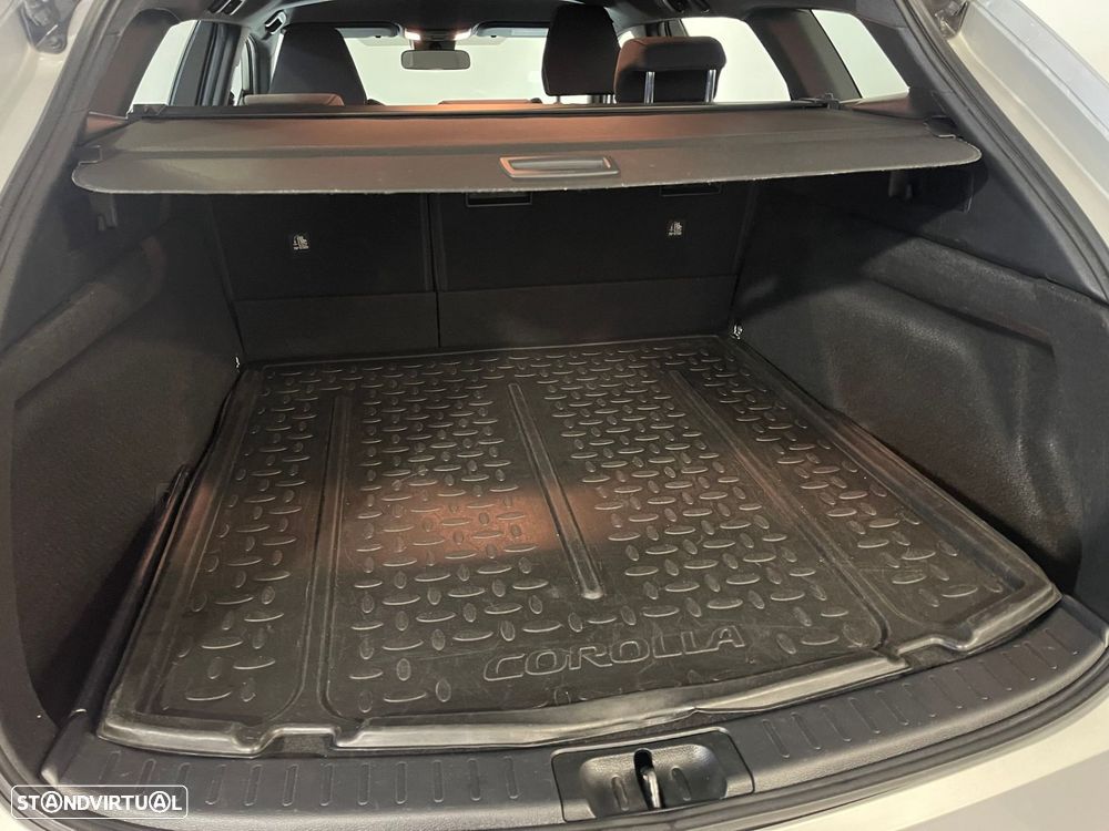 Toyota Corolla Touring Sports 1.8 Hybrid Comfort - 28