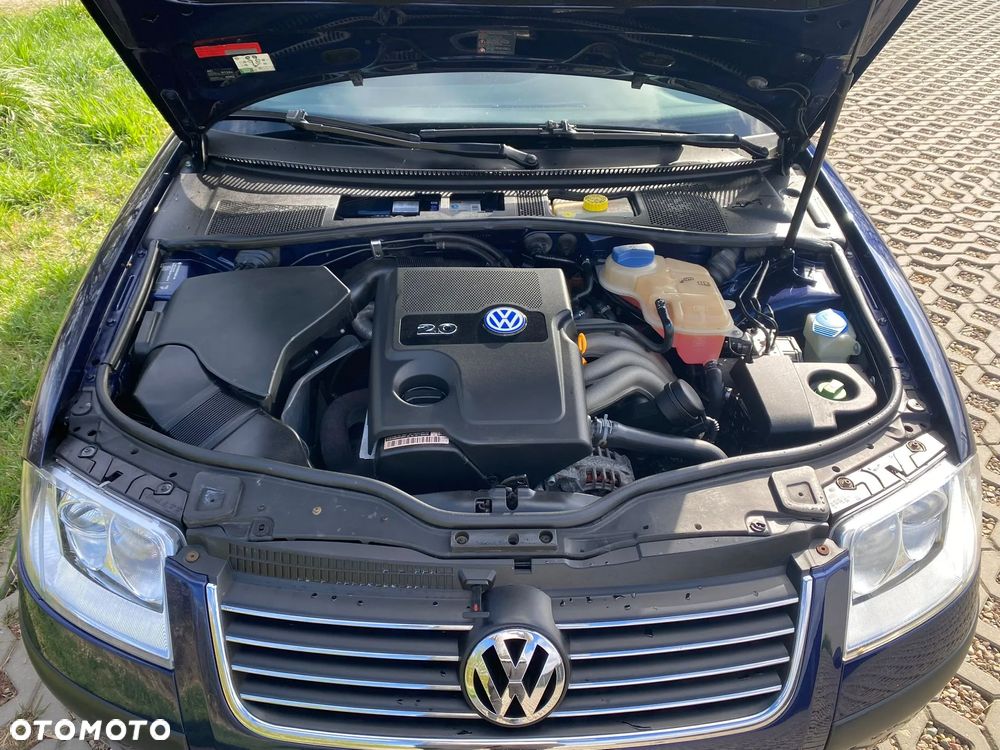 Volkswagen Passat - 26