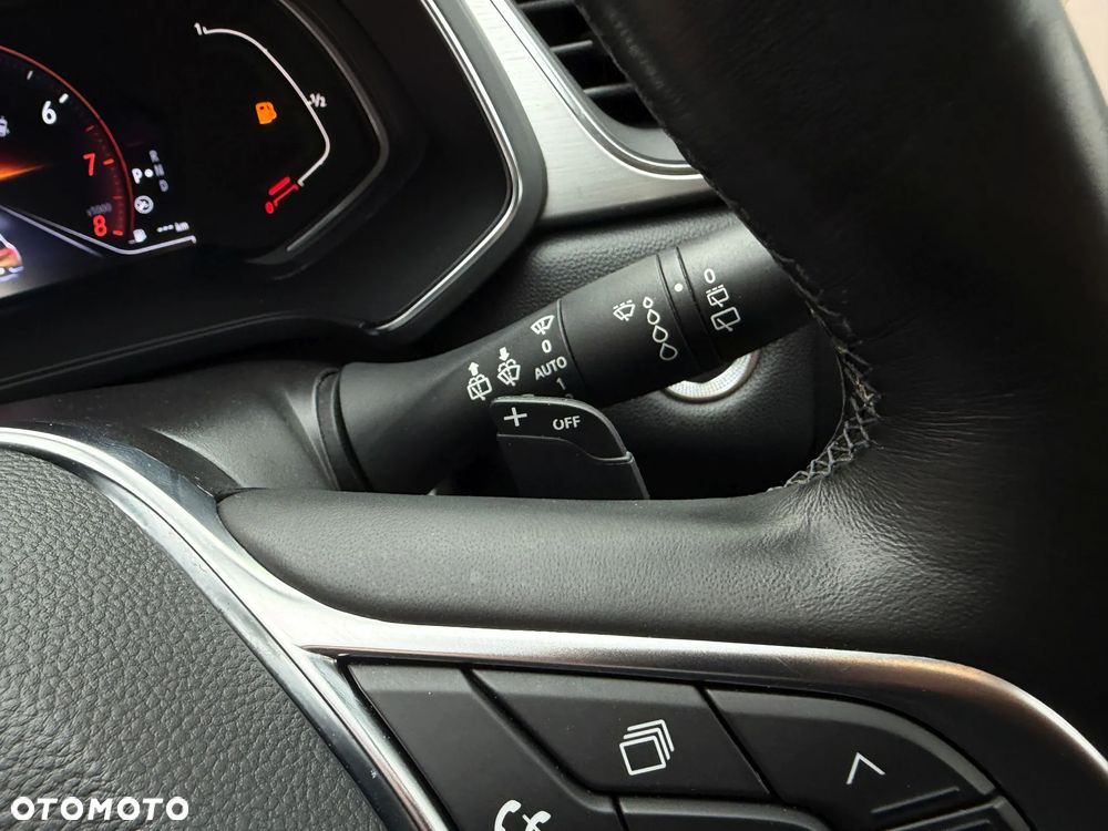 Renault Captur - 25
