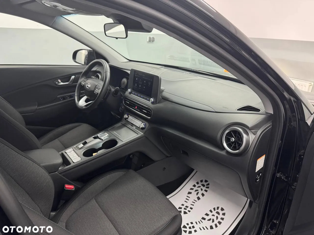 Hyundai Kona EV - 27
