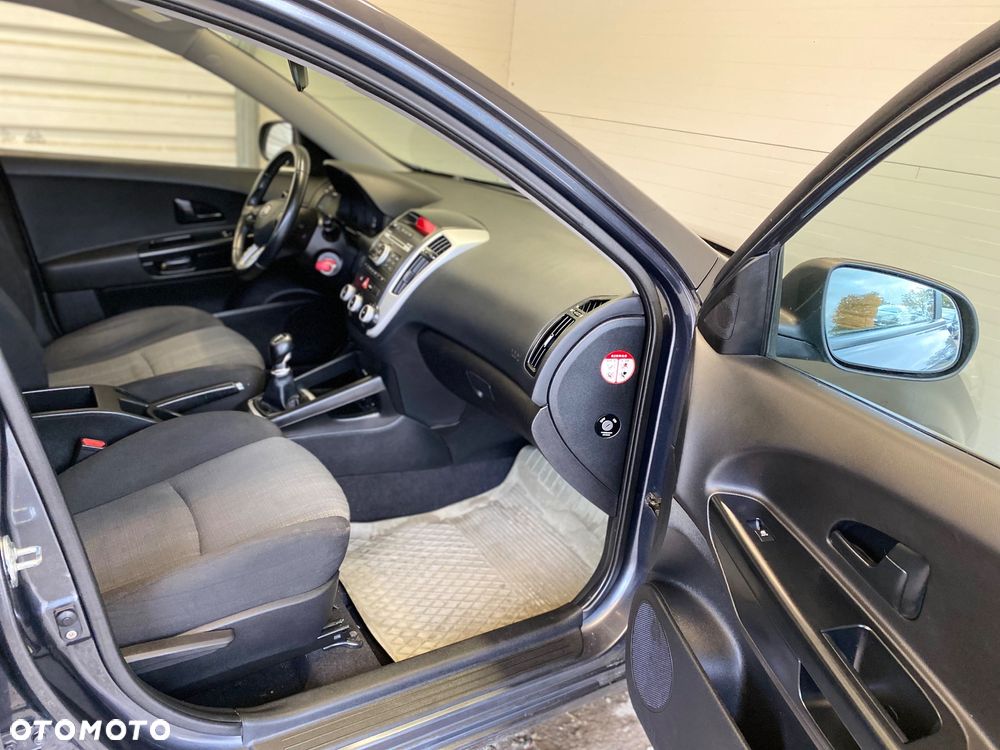Kia Ceed Cee'd 1.4 Comfort + - 12