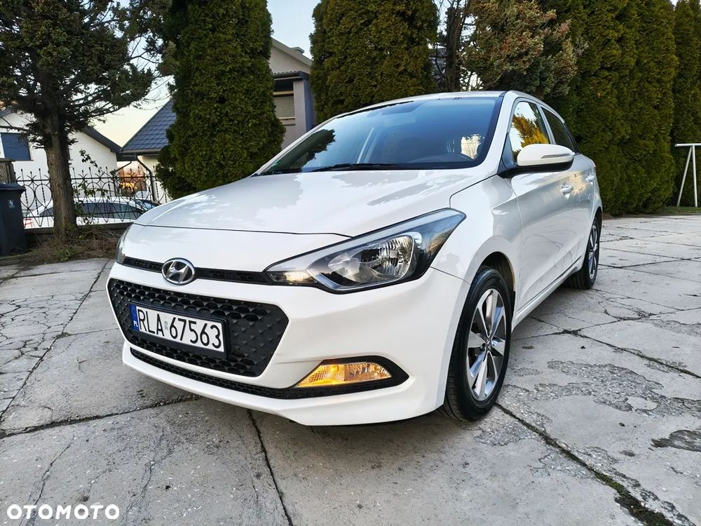 Hyundai i20 - 3